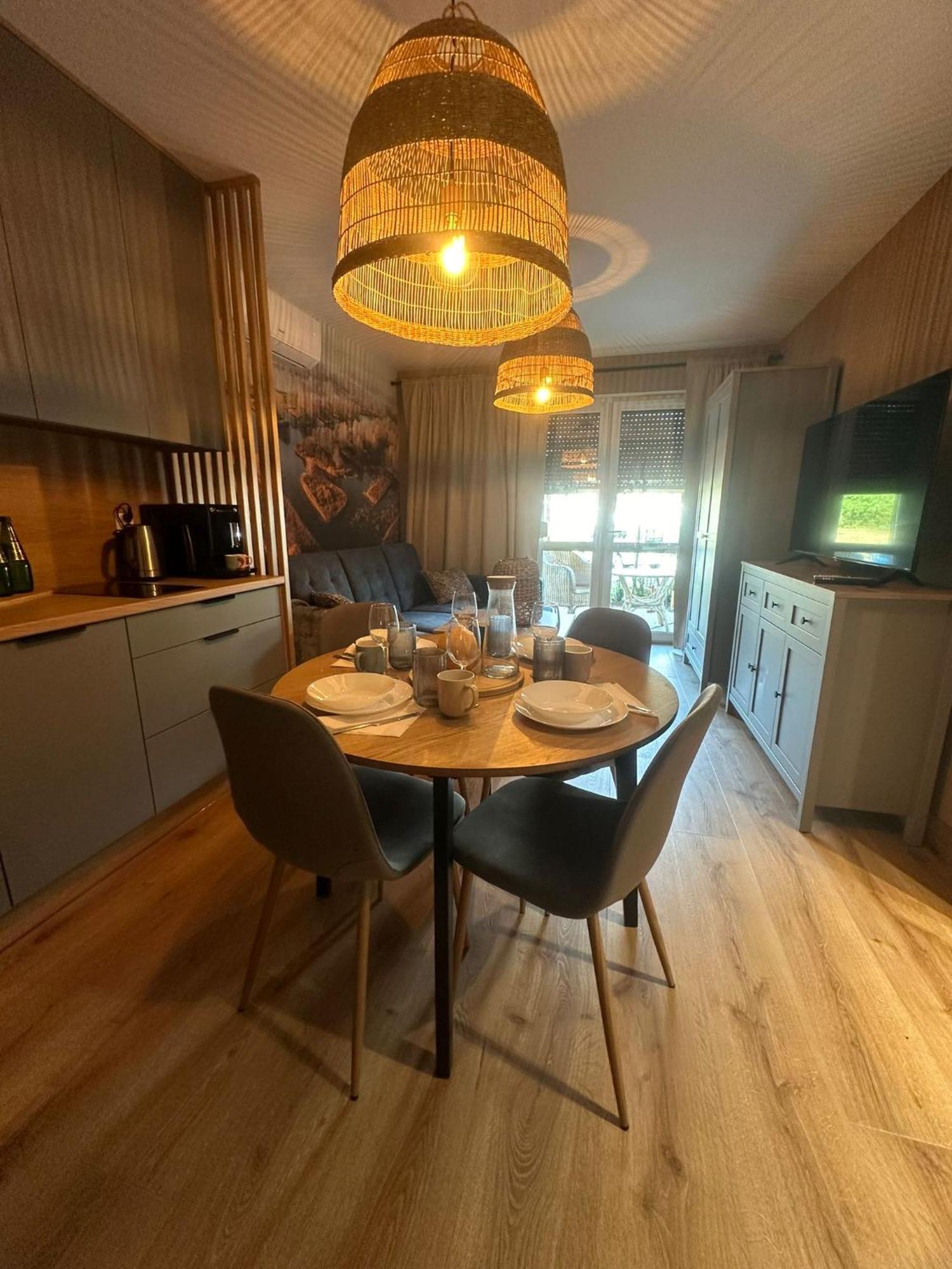 Apartament 8 Z Ogrodkiem I Prywatna Sauna, Rowery, Spacery W Dolinie Baryczy - 5D Apartamenty Milicz Εξωτερικό φωτογραφία